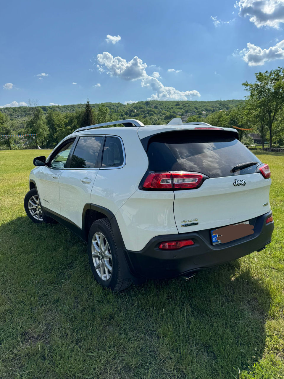 Jeep Grand Cherokee фото 1