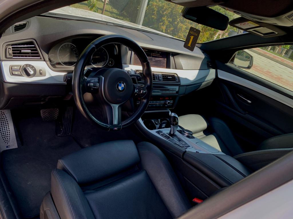 BMW 5 Series foto 7