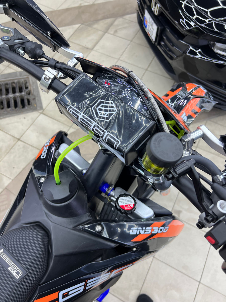Geon Gns 300 MOTARD  фото 4