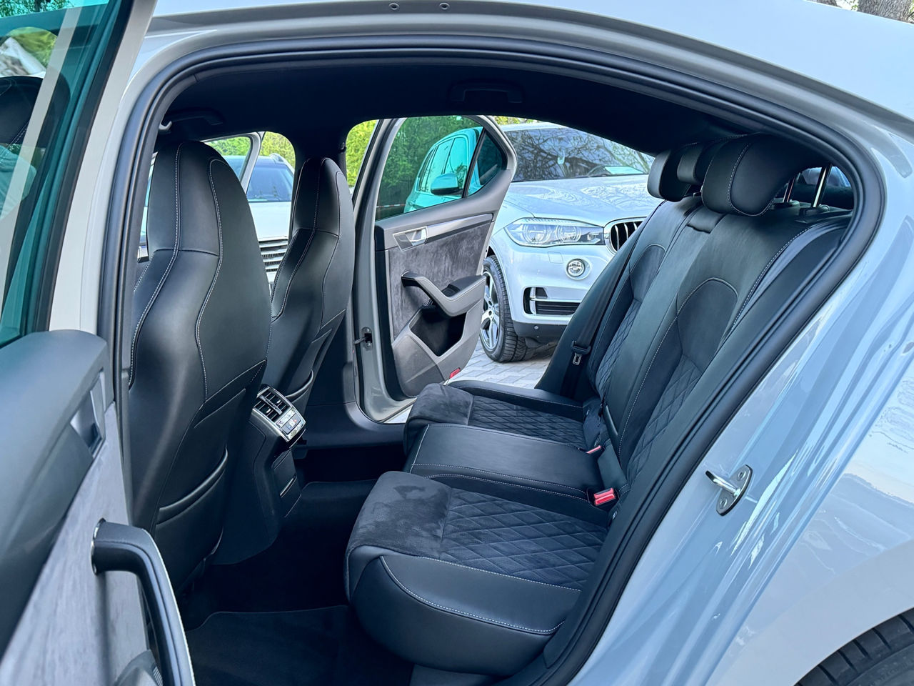 Skoda Superb foto 14