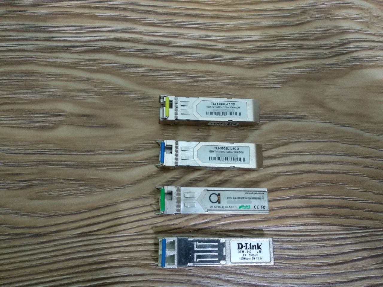 SFP модуль оптоволоконный трансивер D-Link DEM-210, TLI-3503L,TLI-5303L ...