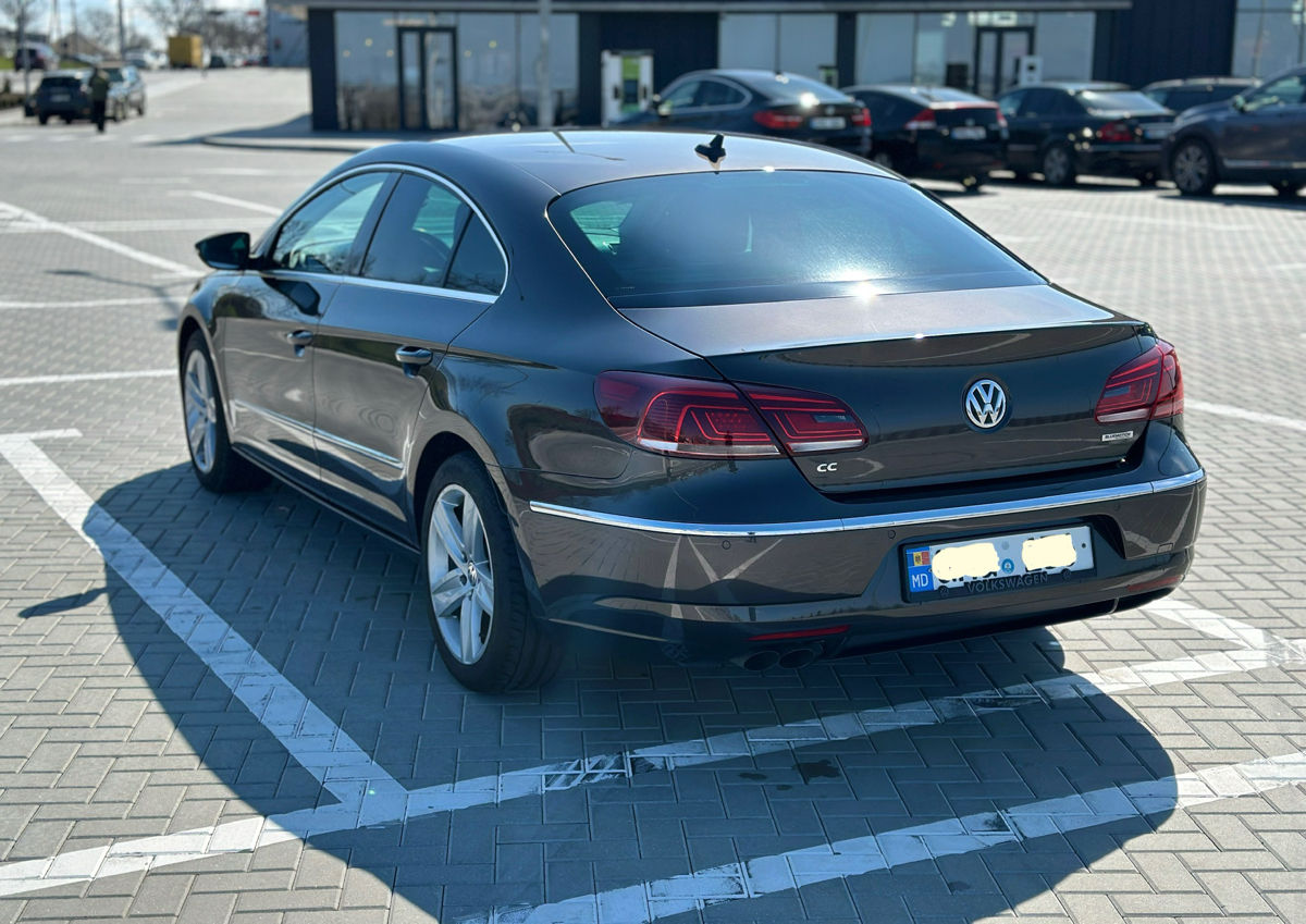 Volkswagen Passat CC foto 4
