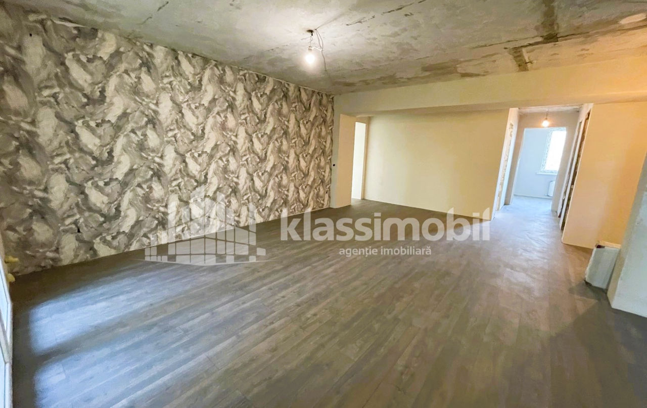 Apartament cu 4 camere, 82 m², Centru, Orhei foto 1