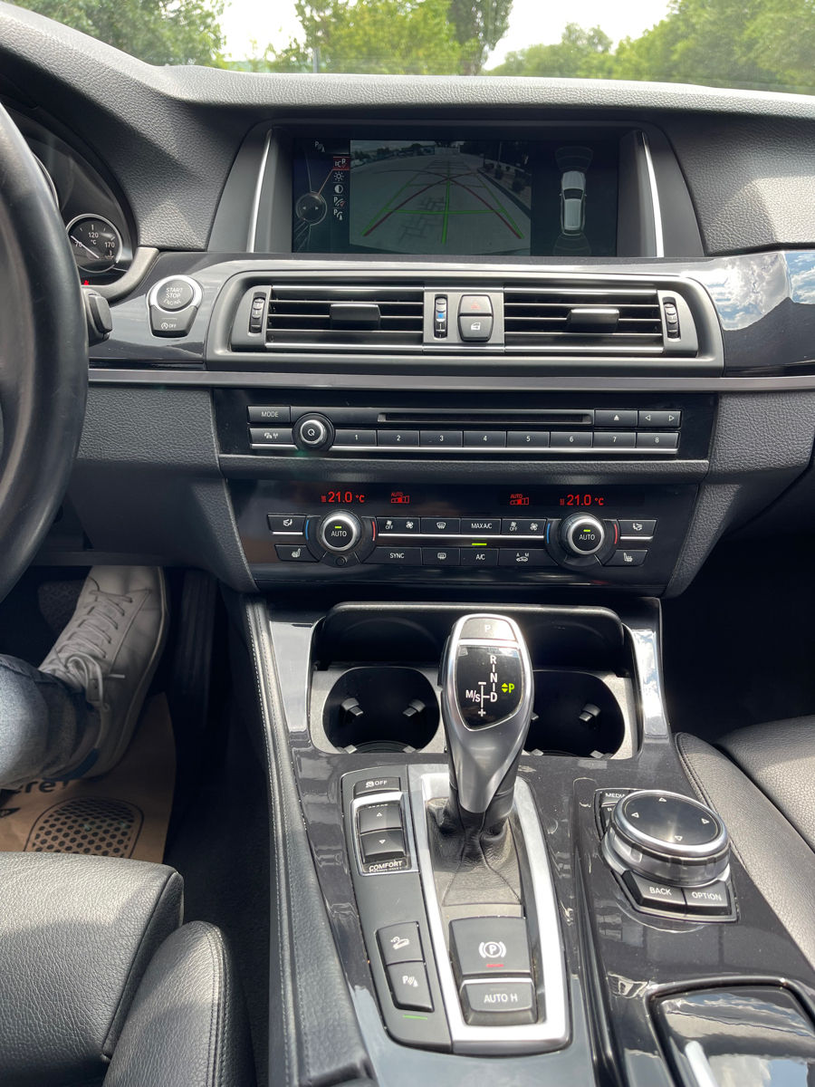 Разбераю BMW f11 n20b20 xDrive foto 9
