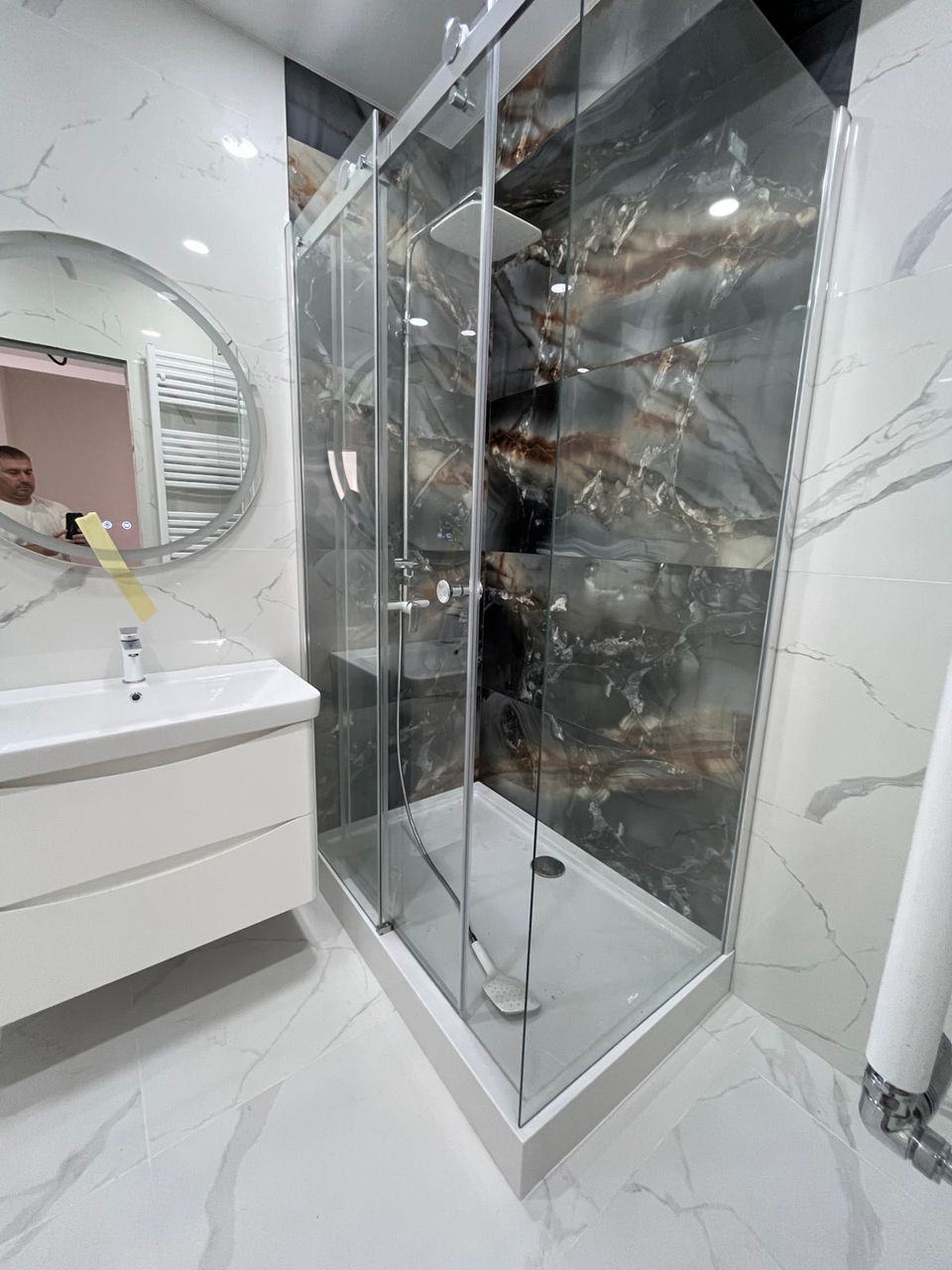 Efectuam lucrari de reparatie in apartamente , oferim reparatie de la zero pin фото 6