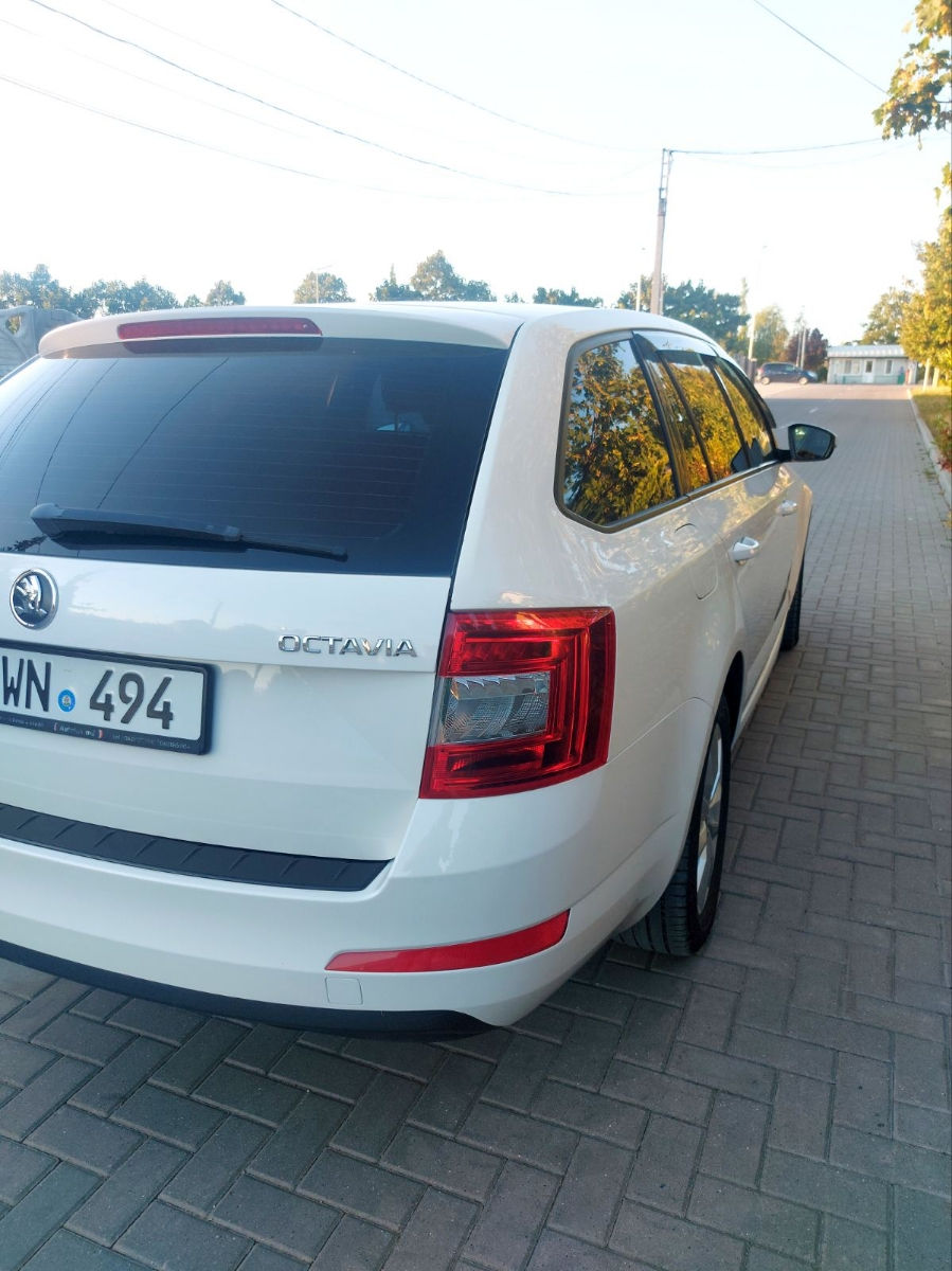 Skoda Octavia foto 2