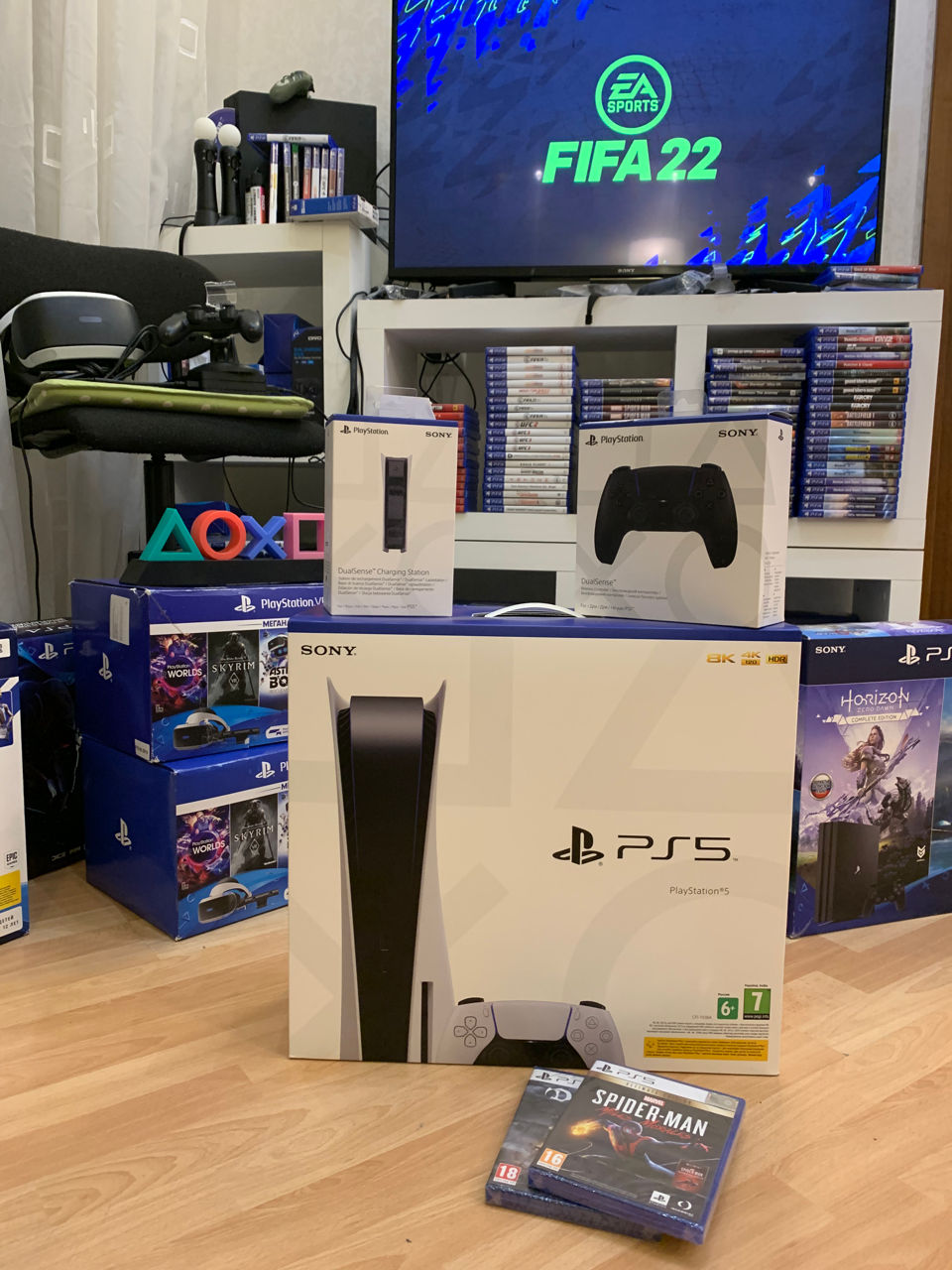 Sony Playstation 4 Pro 1tb Ревизия 7216В Диски Аккаунты Подписки Геймпады Ps+ EA Sports Цены снижены foto 6