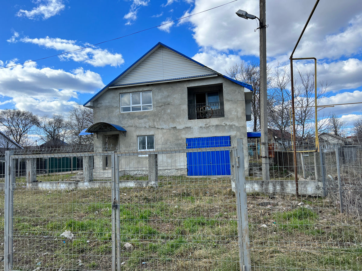 Casa , 2 nivele,centru or. Briceni Credit/Rate  / новый дом 2 этажа , в ценрте города Бричаны Кредит foto 5