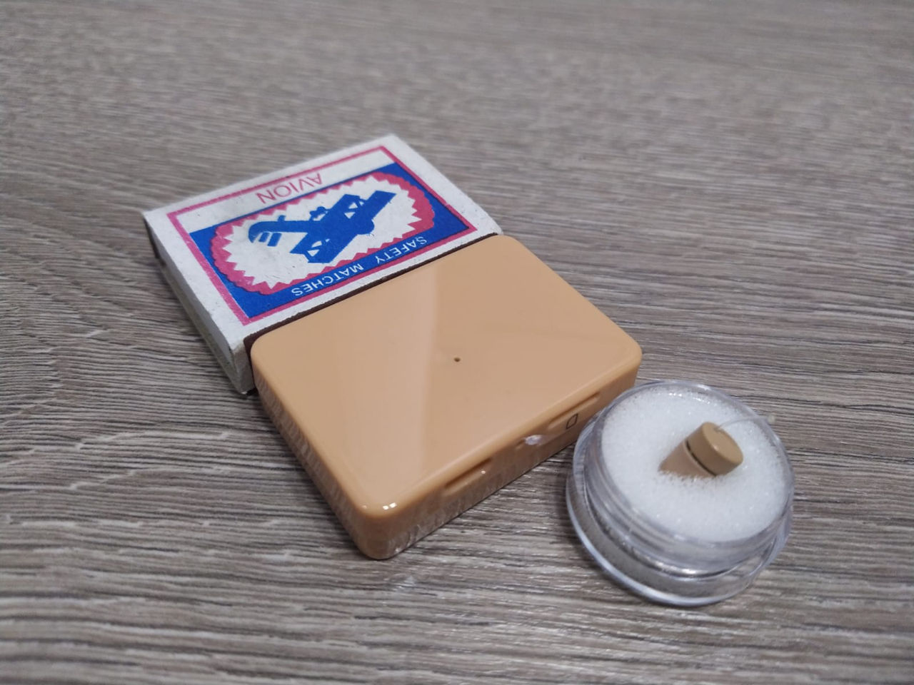 Microcasti japoneze cu GSM box. фото 6