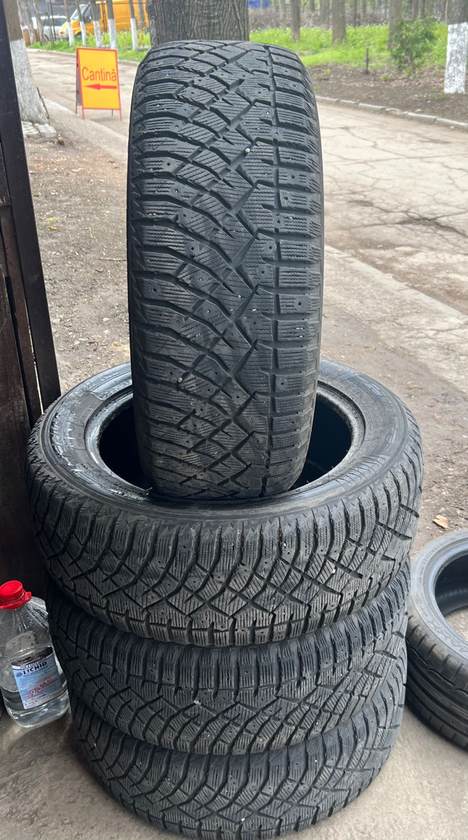 Продам 4 б.у шины 255/55 R19 Nitto Winter фото 0