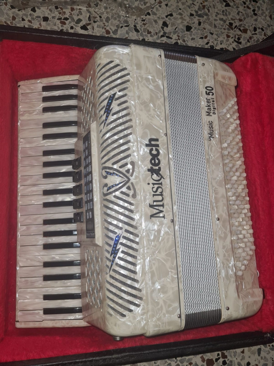 Acordeon  digital Musictech  , Music Maker 50 foto 4