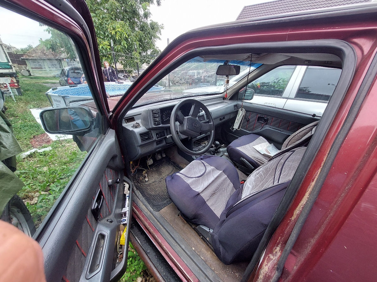 OpelFrontera
