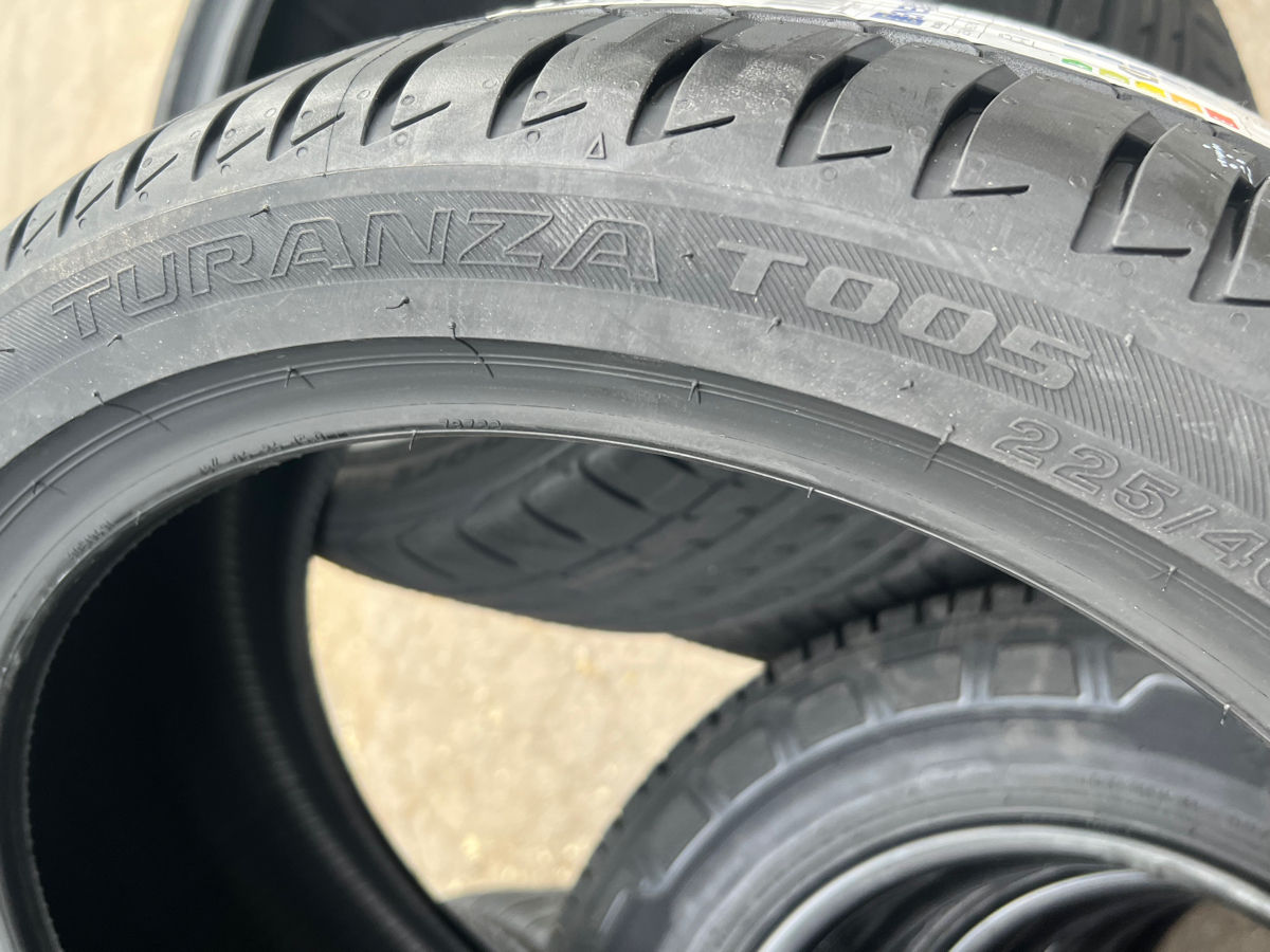 225/40 R18 Bridgestone Turanza T005/ Доставка, livrare toata Moldova 2024 фото 5