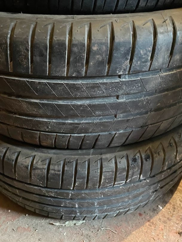 225 55 r18 Michelin