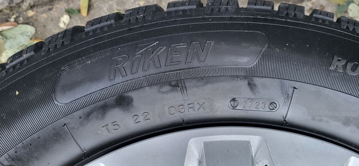 R17 5x112 + 215/65 R17 foto 5