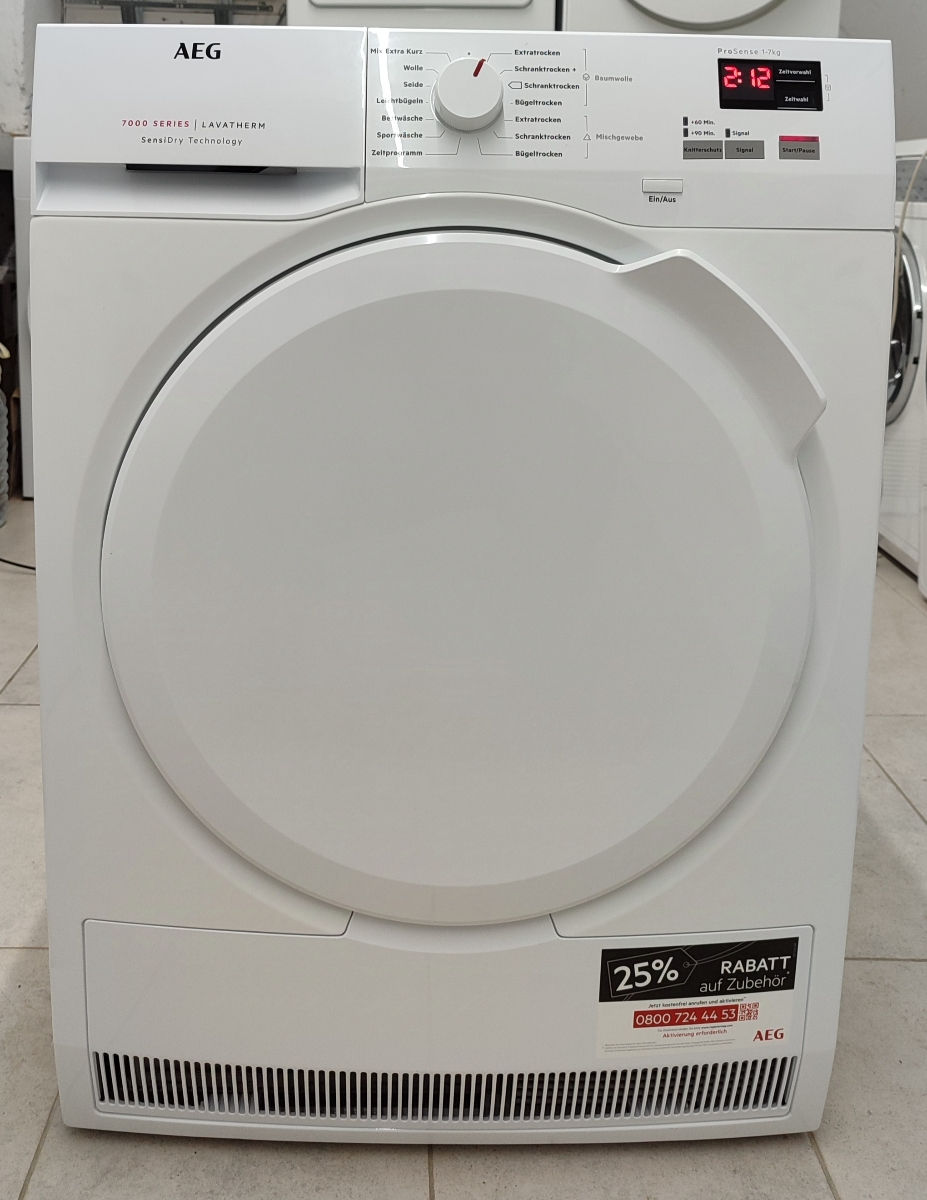 Сушильная машина AEG фото 1