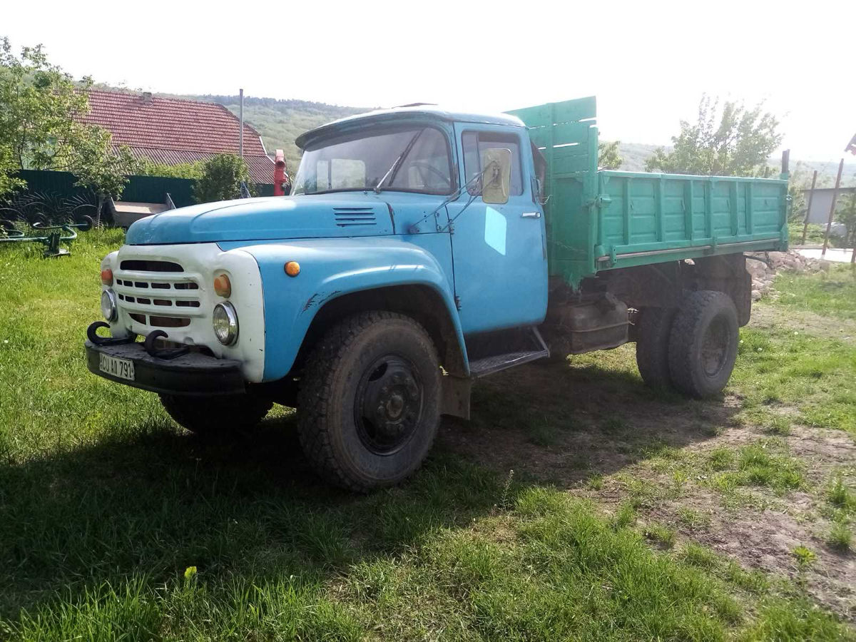 Zil-130 Cu Motor De Mtz 80 foto 0