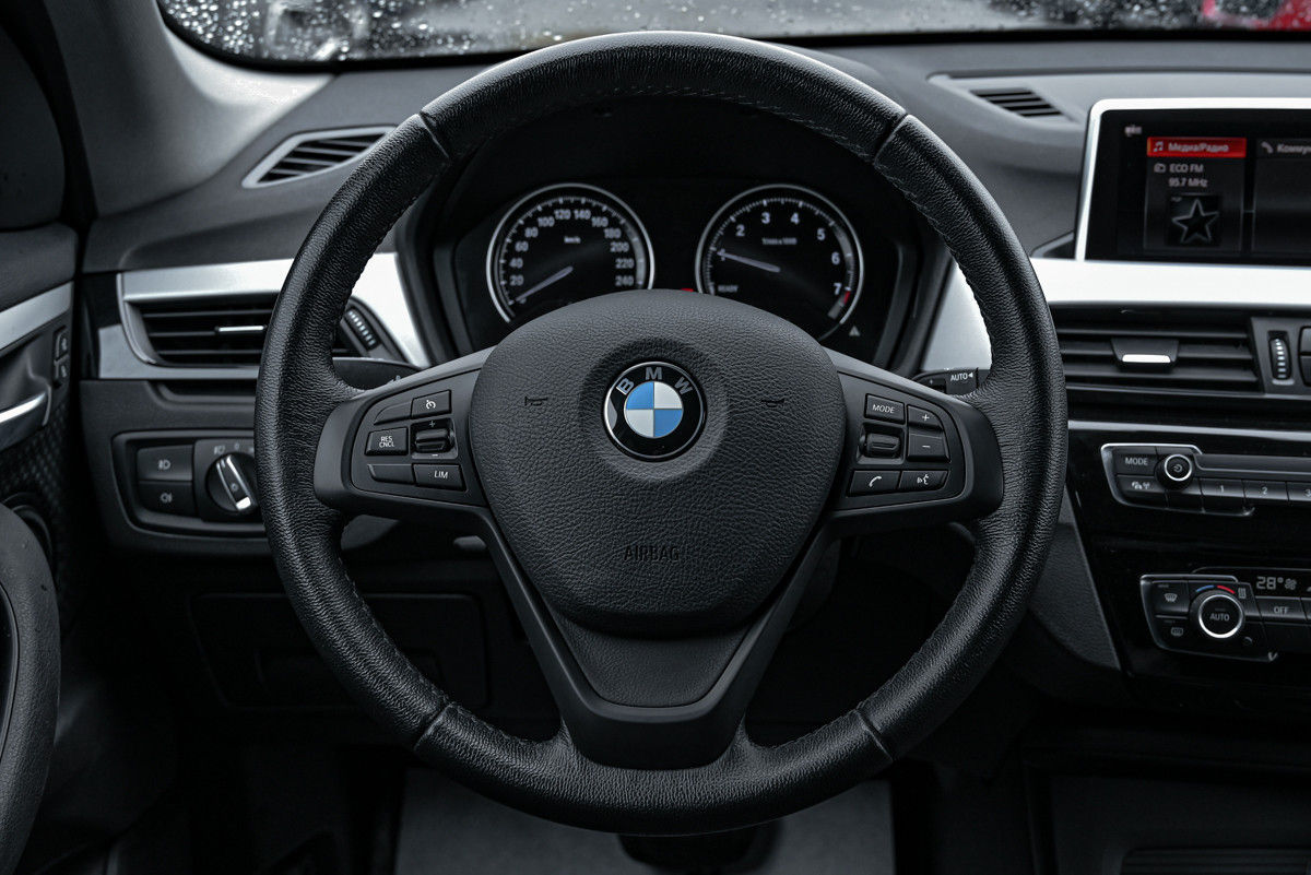 BMW X1 foto 9