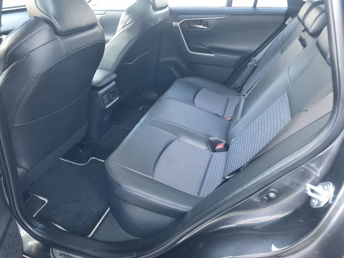 Toyota Rav 4 2021 photo 16