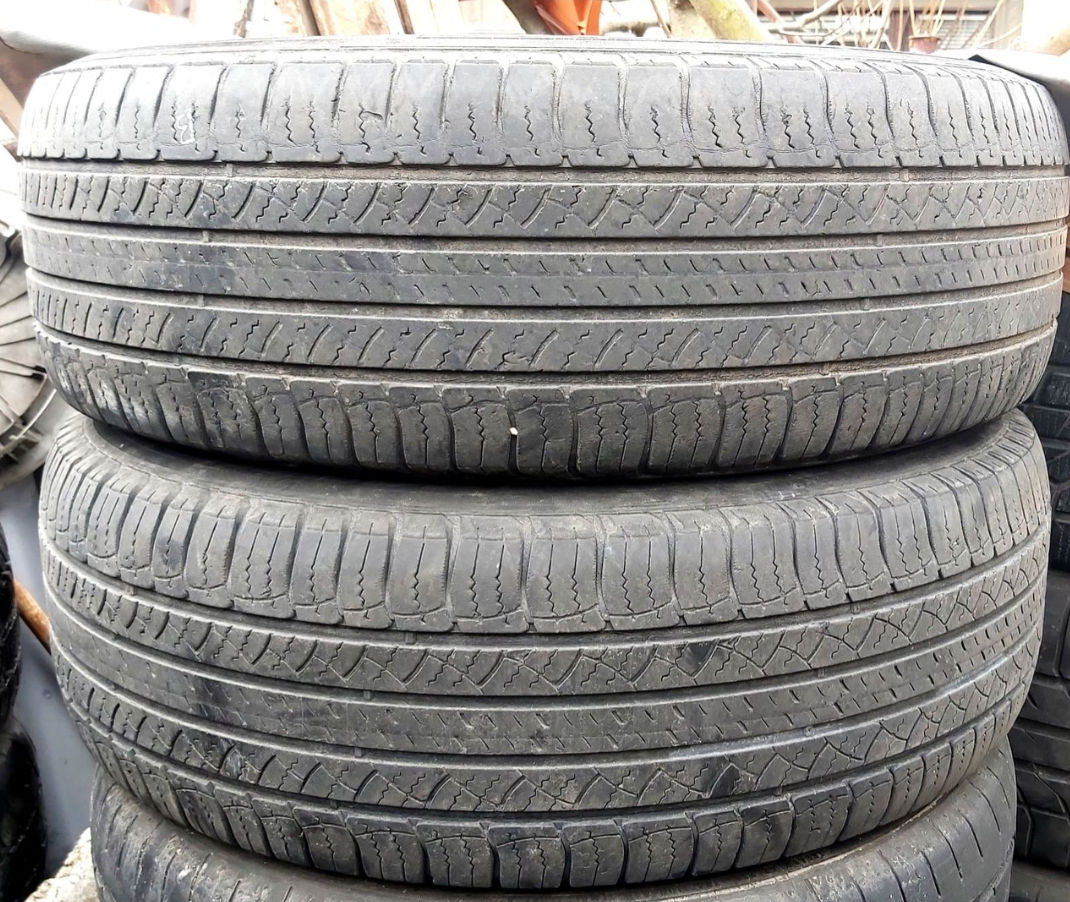 R17/225/65 - 2 buc. - 600 lei