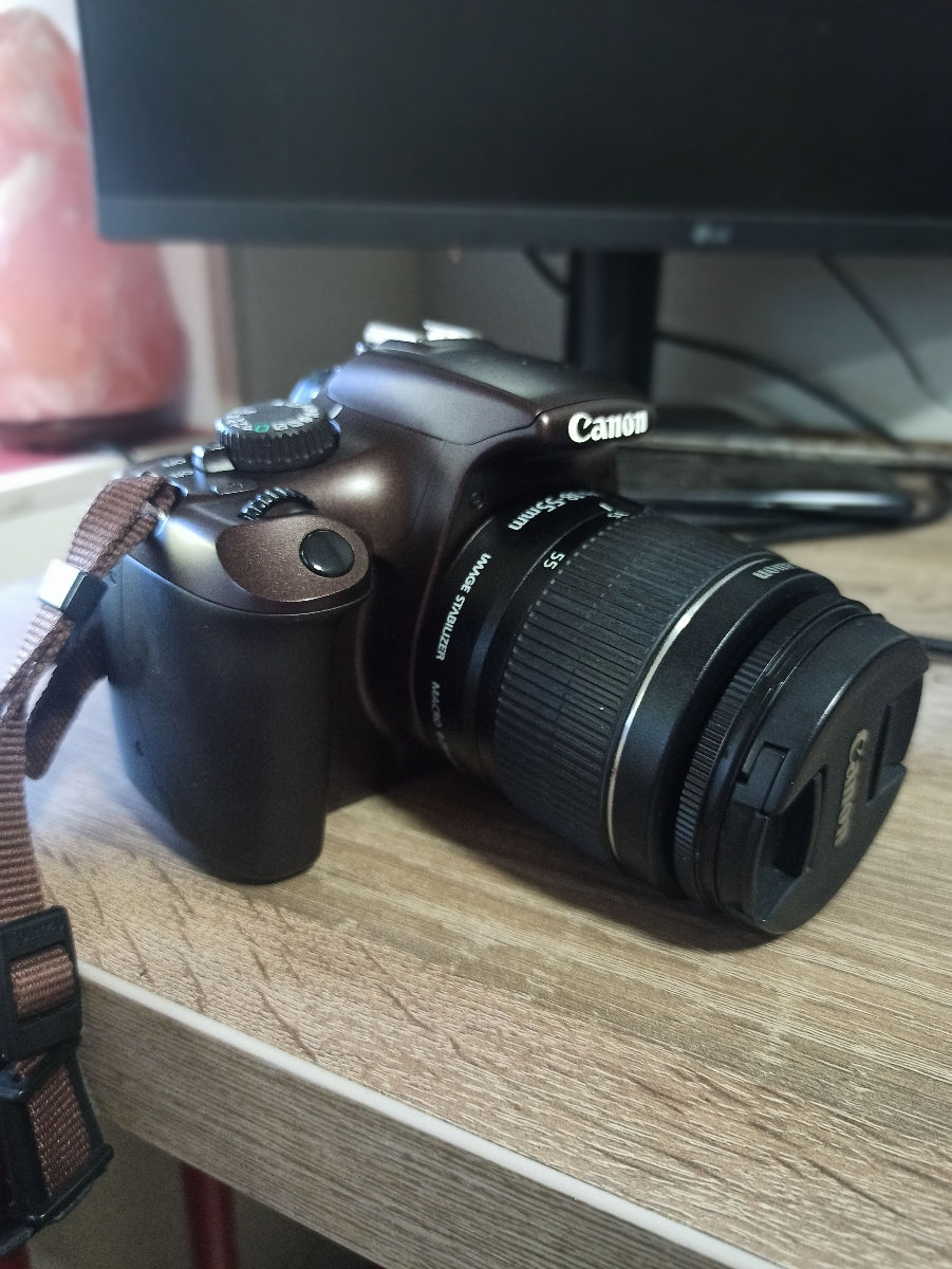 Canon EOS 1100 foto 2