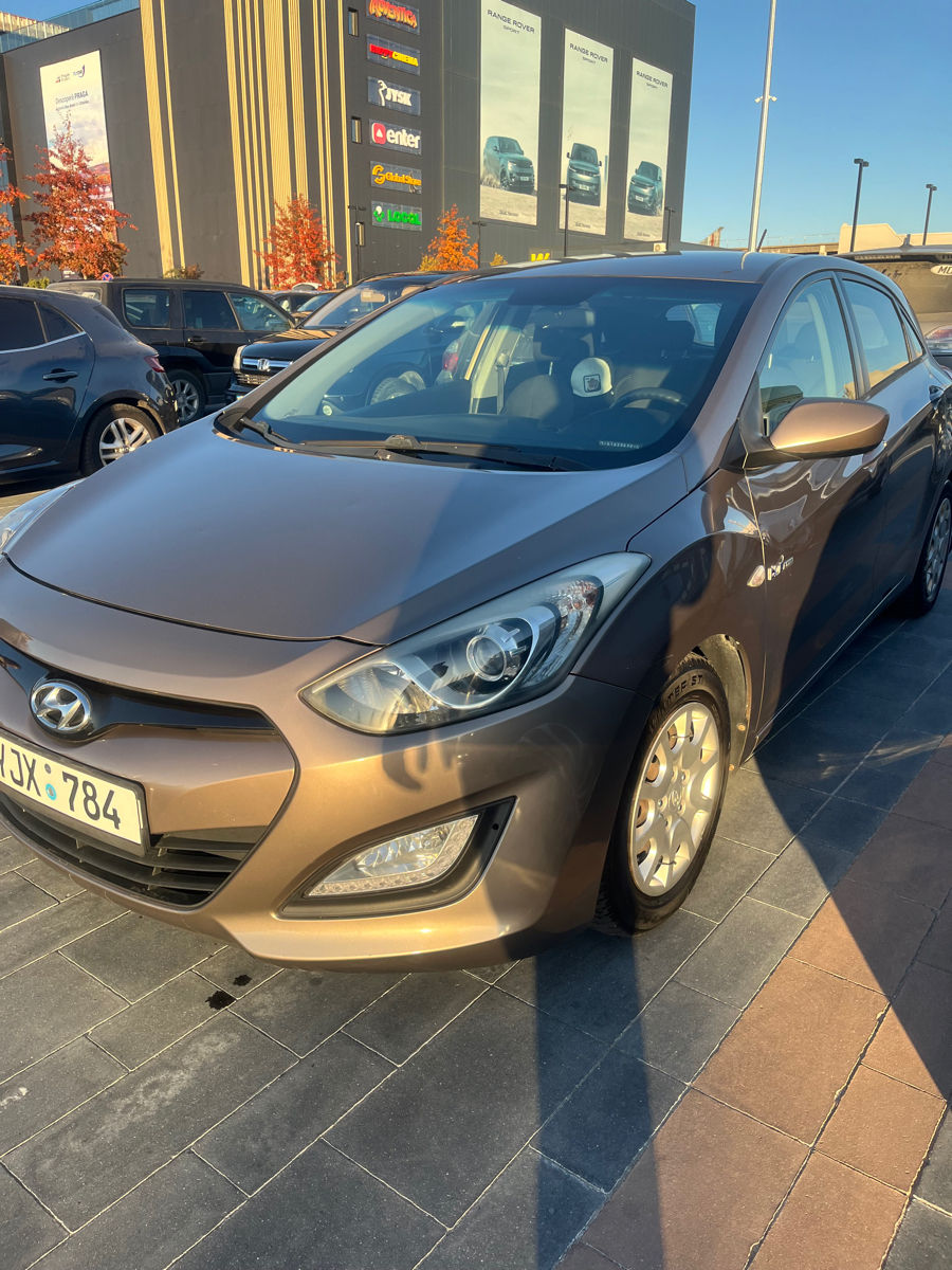 Hyundai i30 foto 2