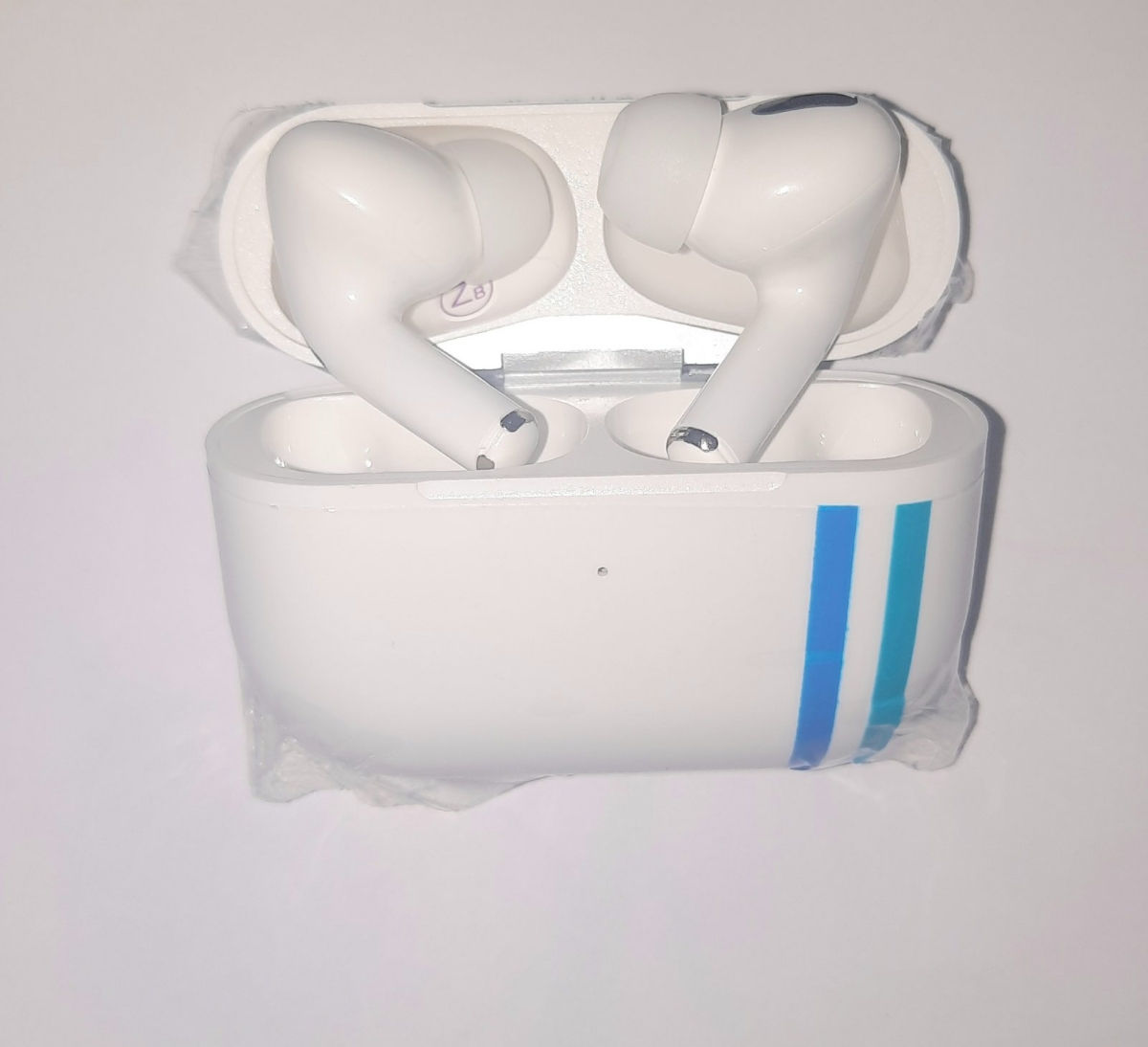 Vând Airpods Pro foto 0