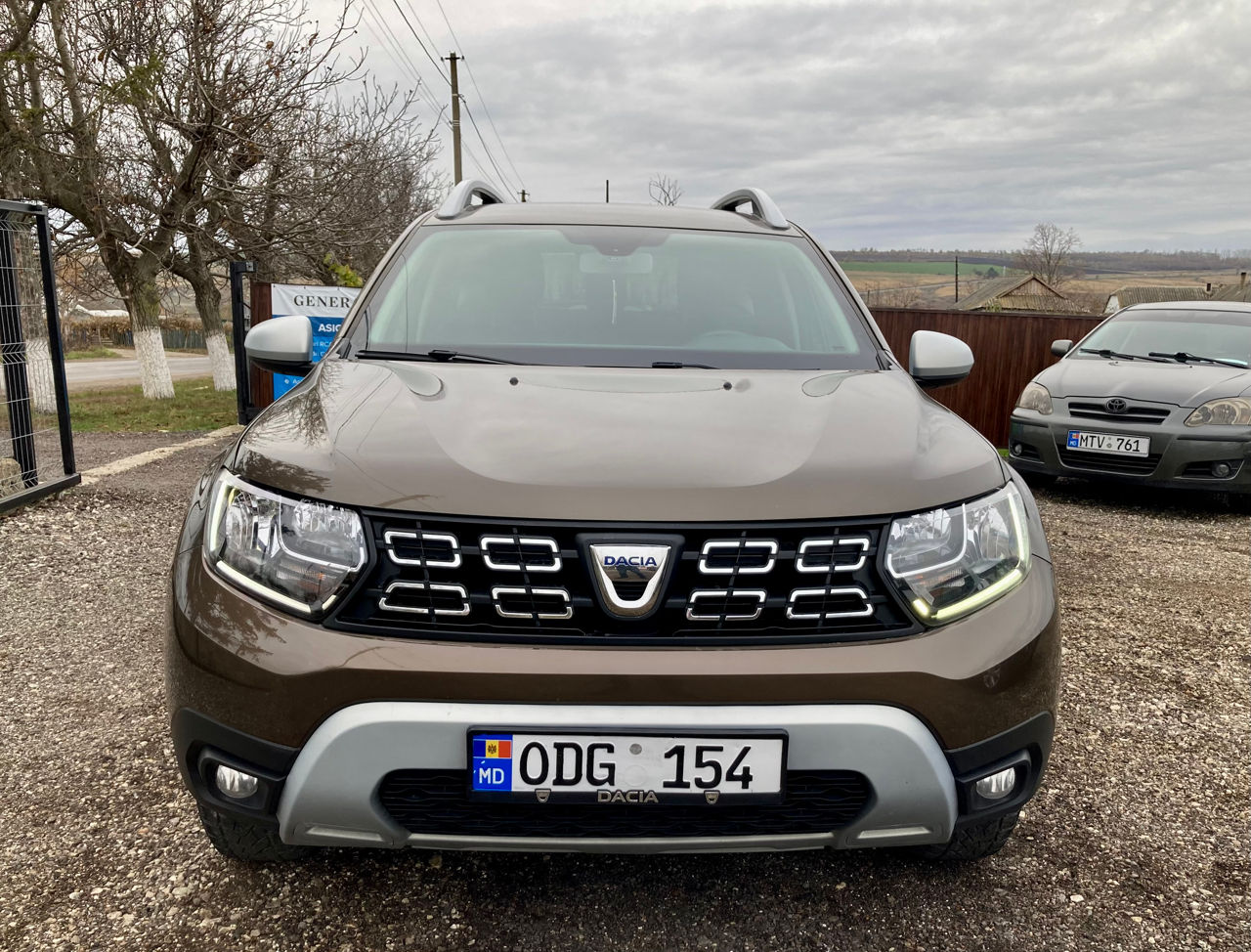 Dacia Duster foto 1