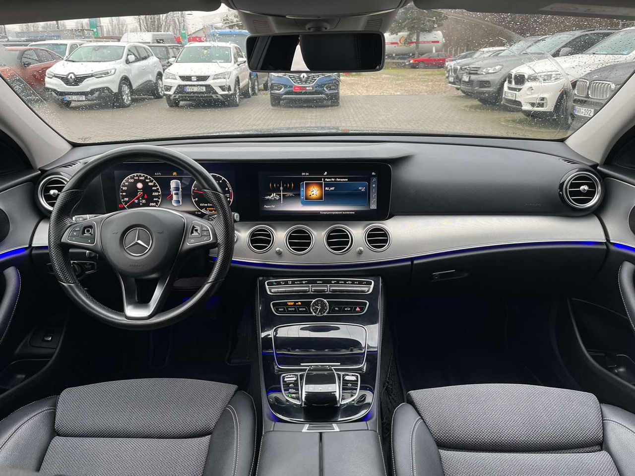 Mercedes E-Class foto 10