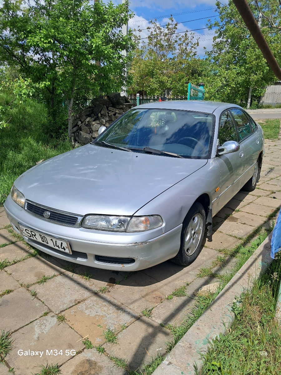 Mazda 626 foto 0