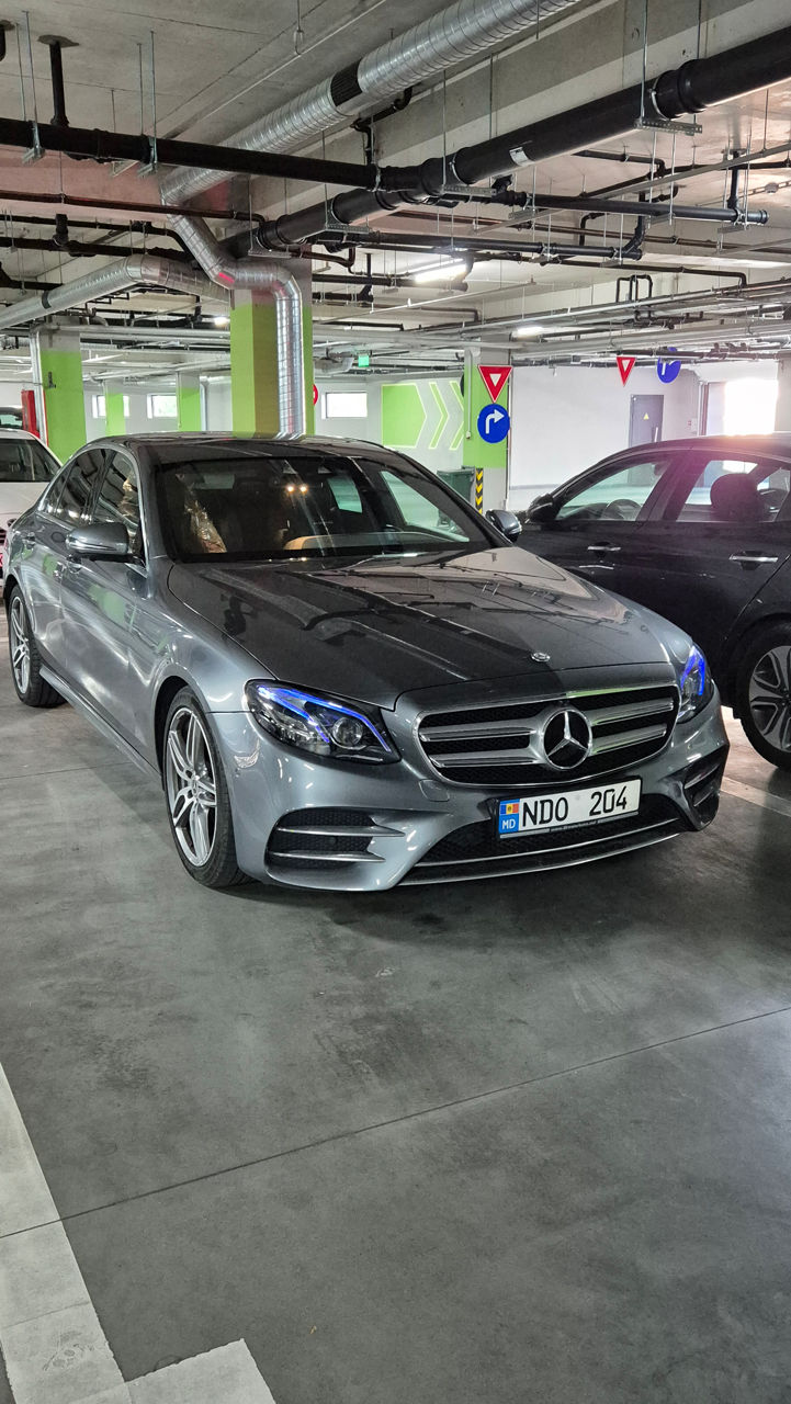 Mercedes E-Class foto 3