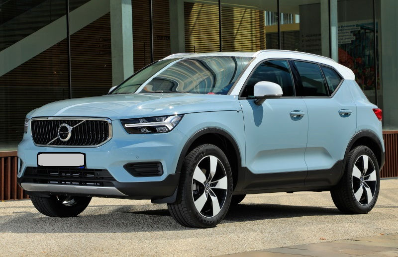 Volvo XC40 фото 0