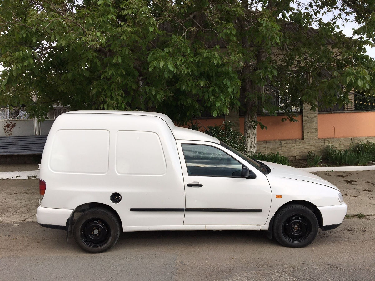 Volkswagen Caddy foto 2