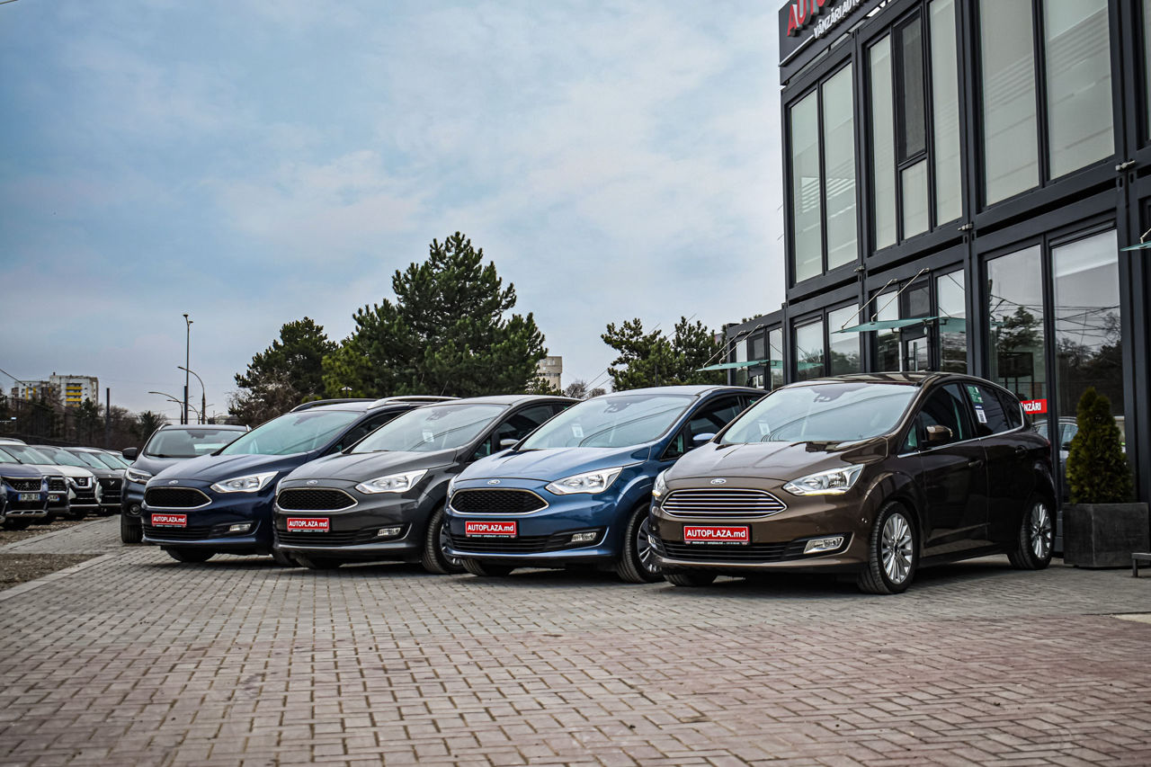 Ford C-Max foto 0