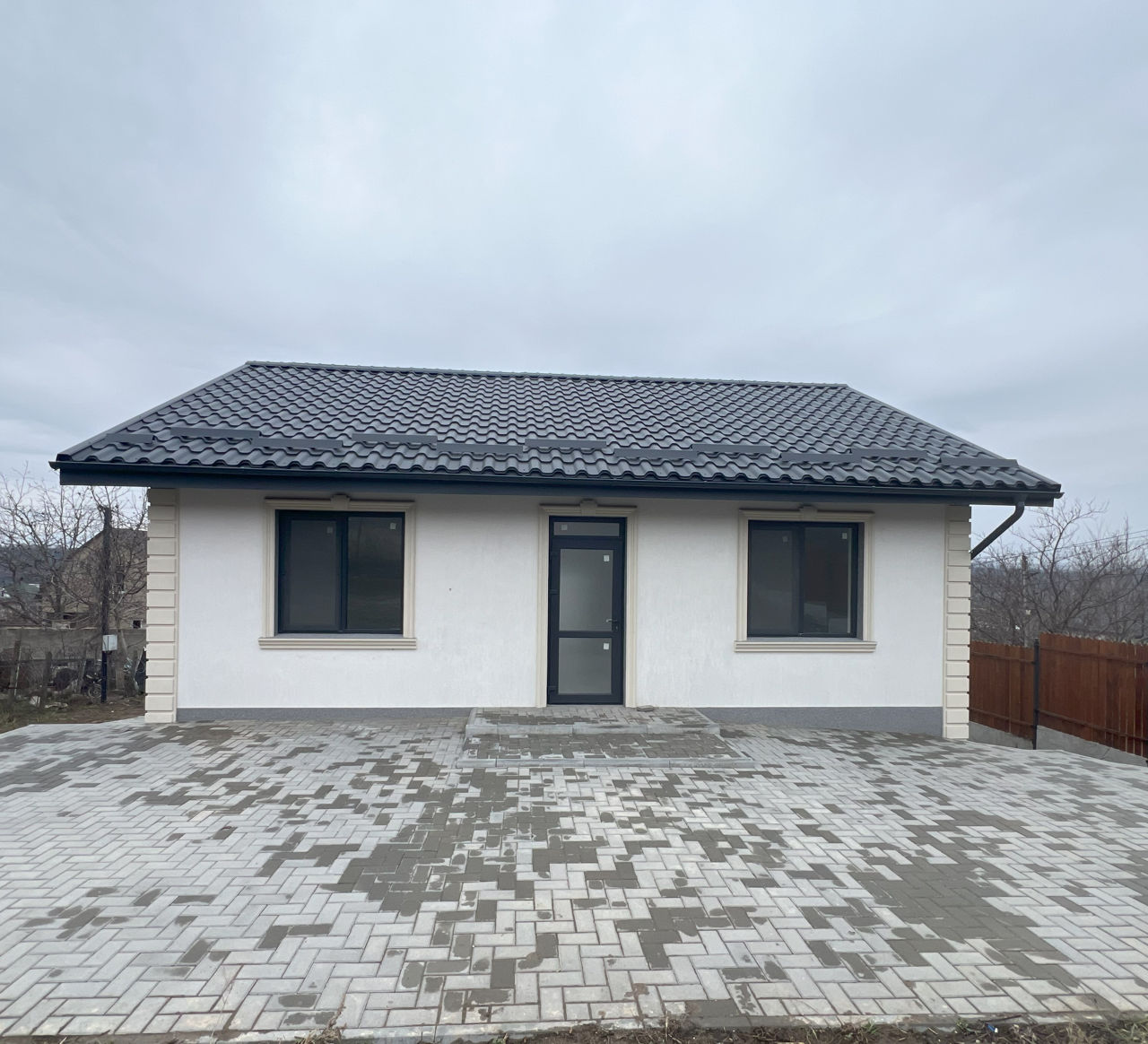 Vila, casa modernă cu 2 etaje  in suburbie foto 5