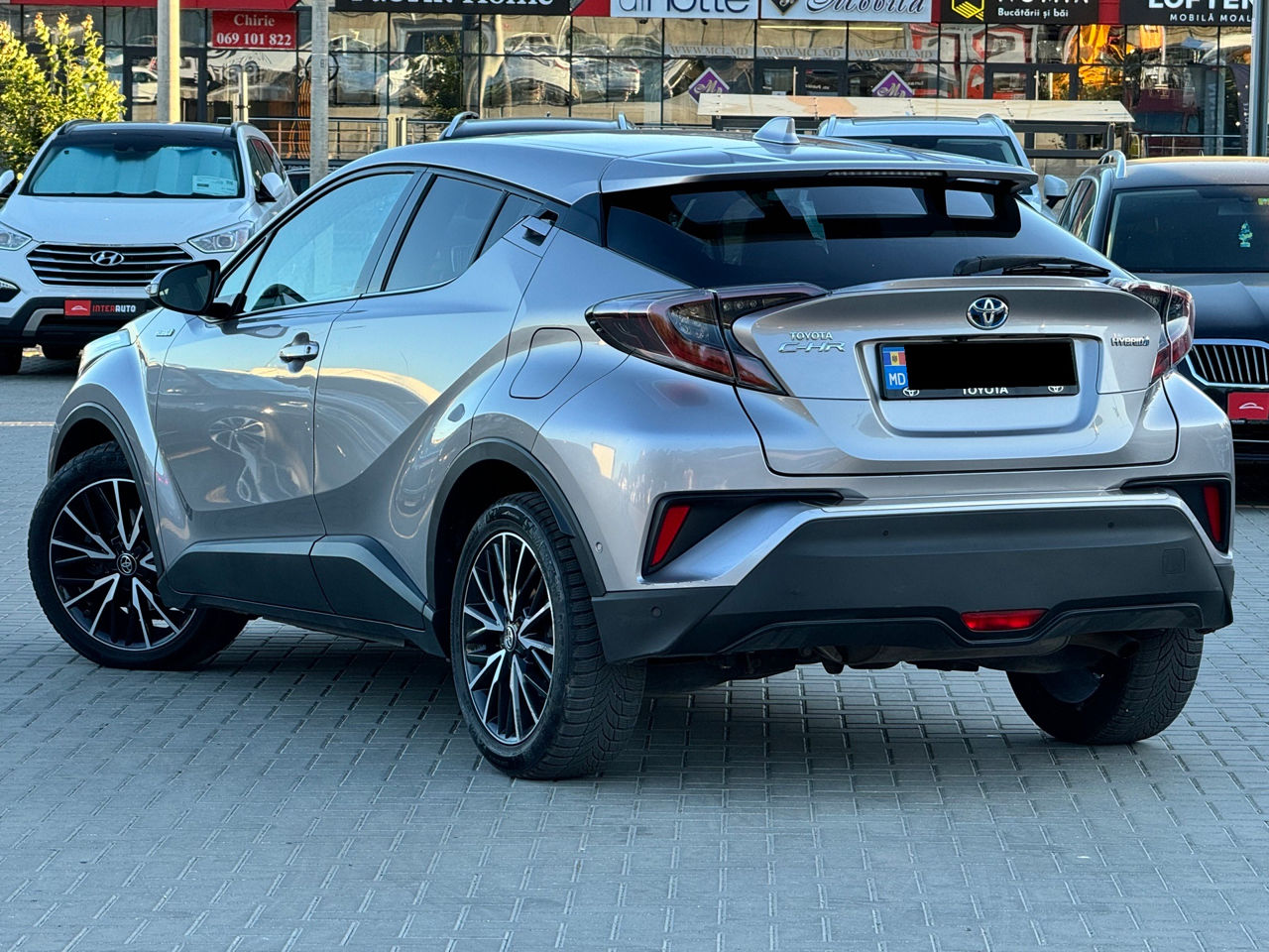 Toyota C-HR foto 4