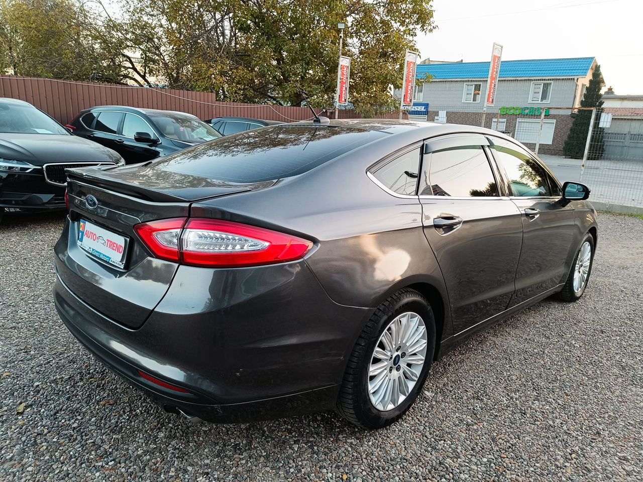 Ford Fusion foto 3