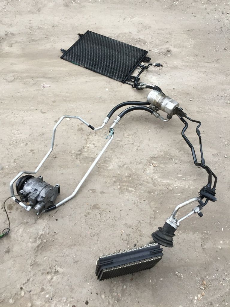 Alimentarea, reparația conditionerelor auto!! foto 4
