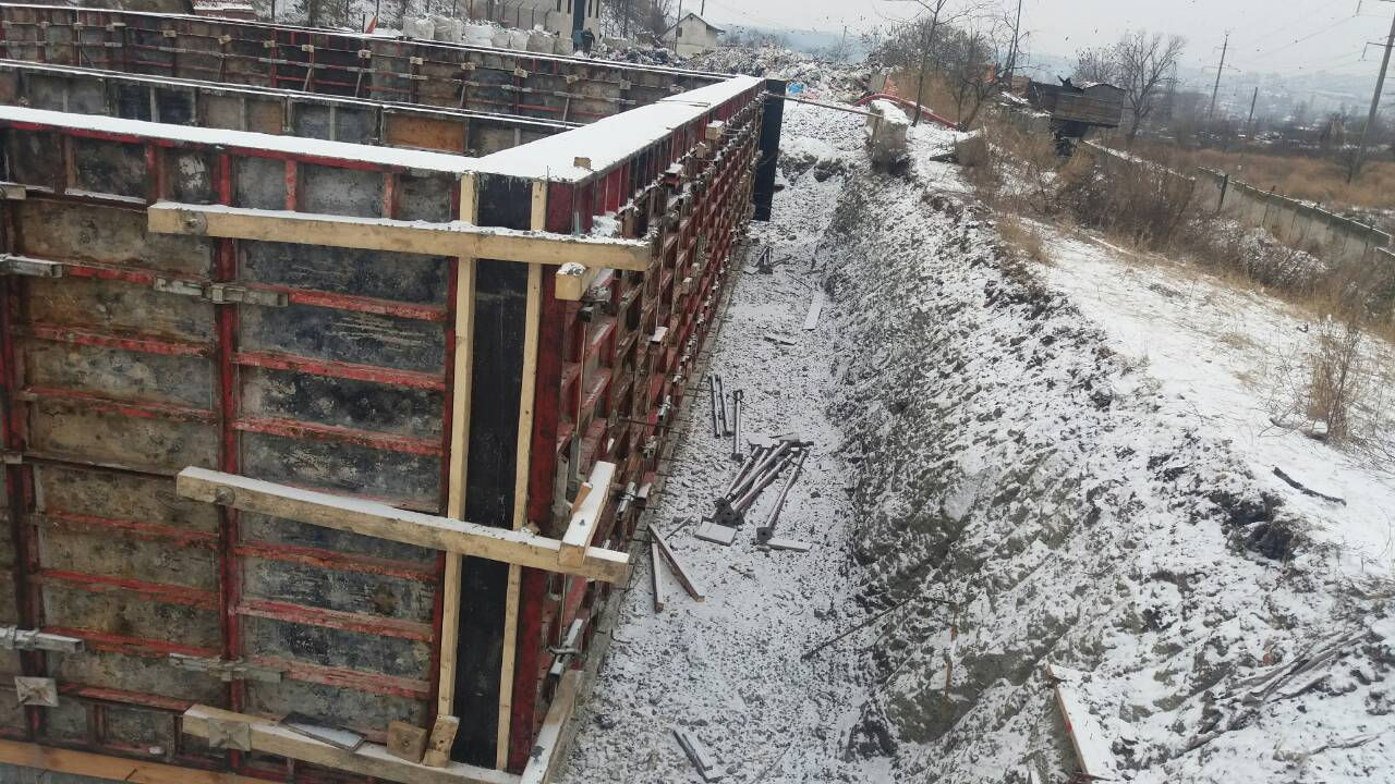 Arenda cofraje si popi. Опалубка и стойки. Ieftin! foto 8