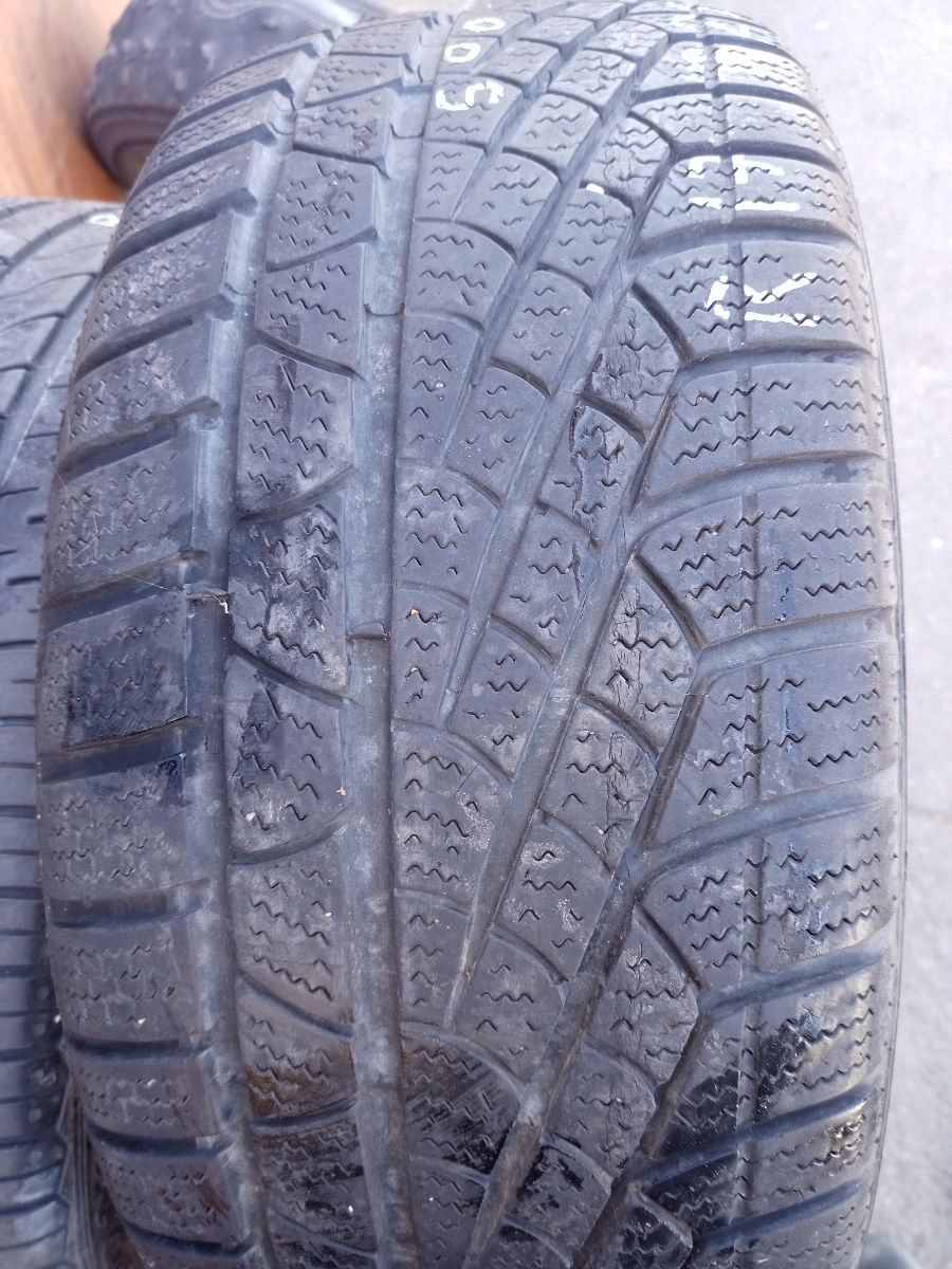 R17 225/45 pirelli numai una foto 0