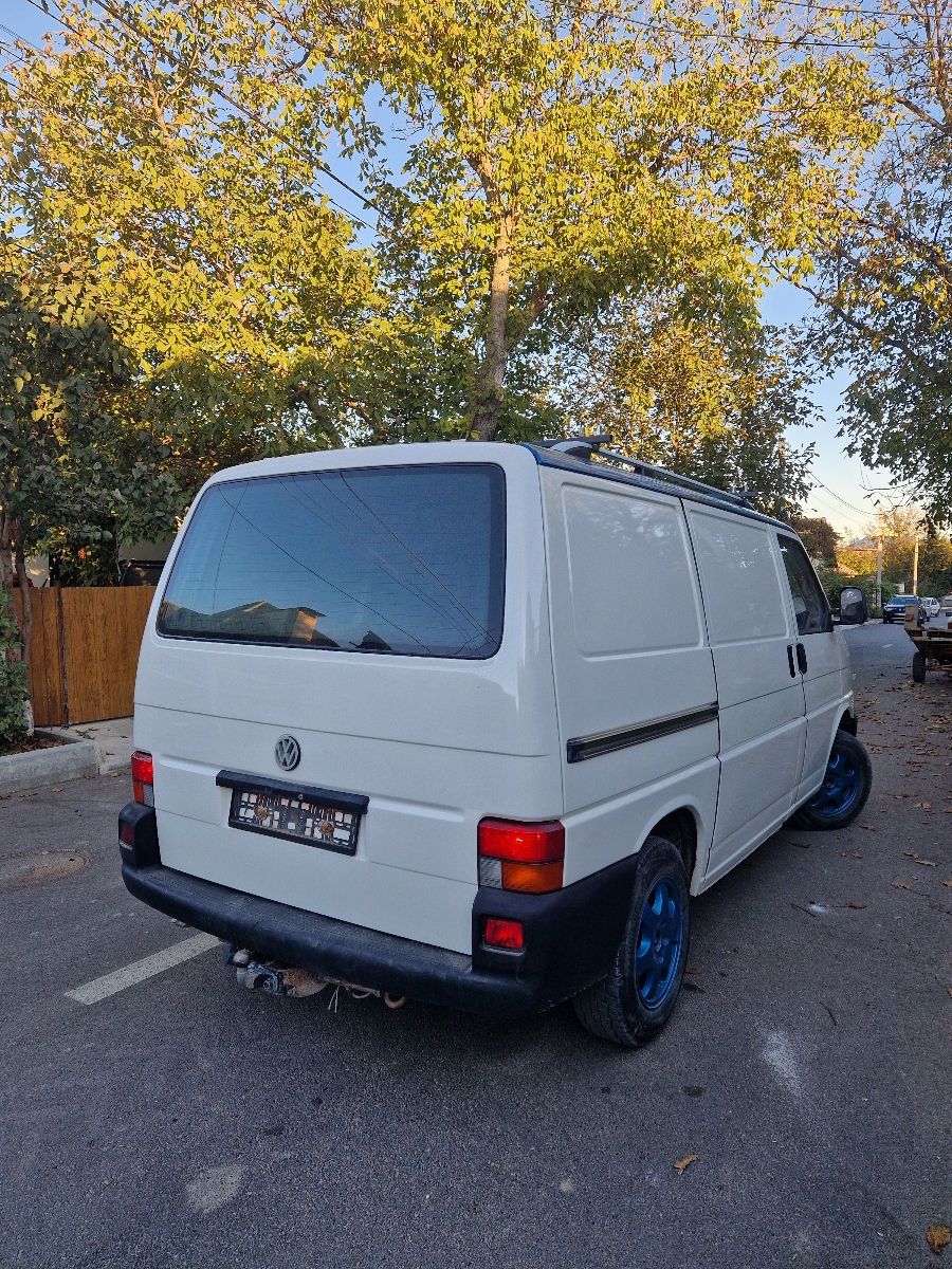Volkswagen T4 foto 3