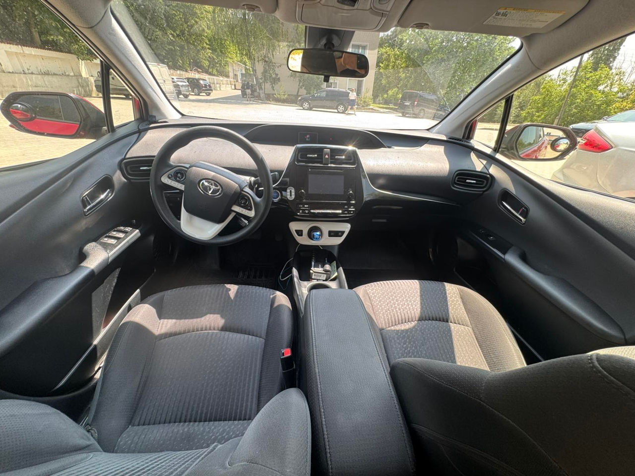 Oferim masini pentru lucru in Taxi foto 3