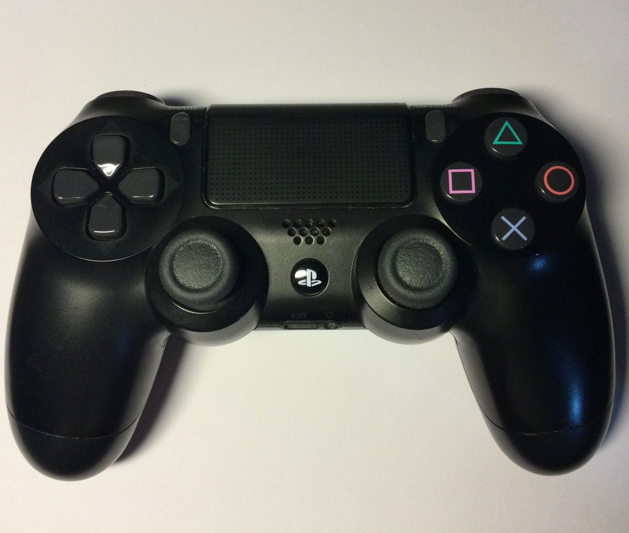Оригинальный геймпад / джойстик от PlayStation 4 (DualShock 4 V2)
