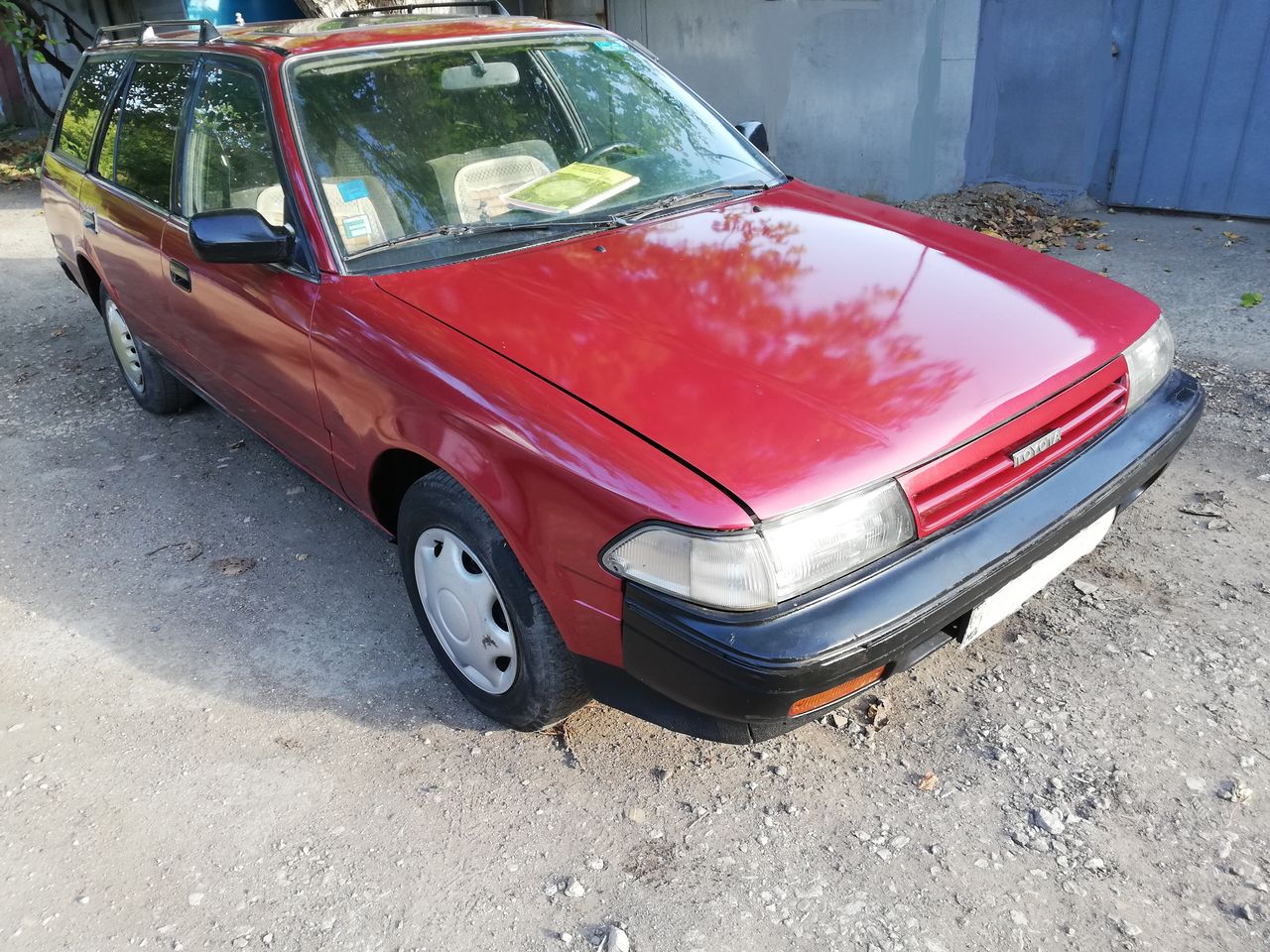 Toyota carina 215