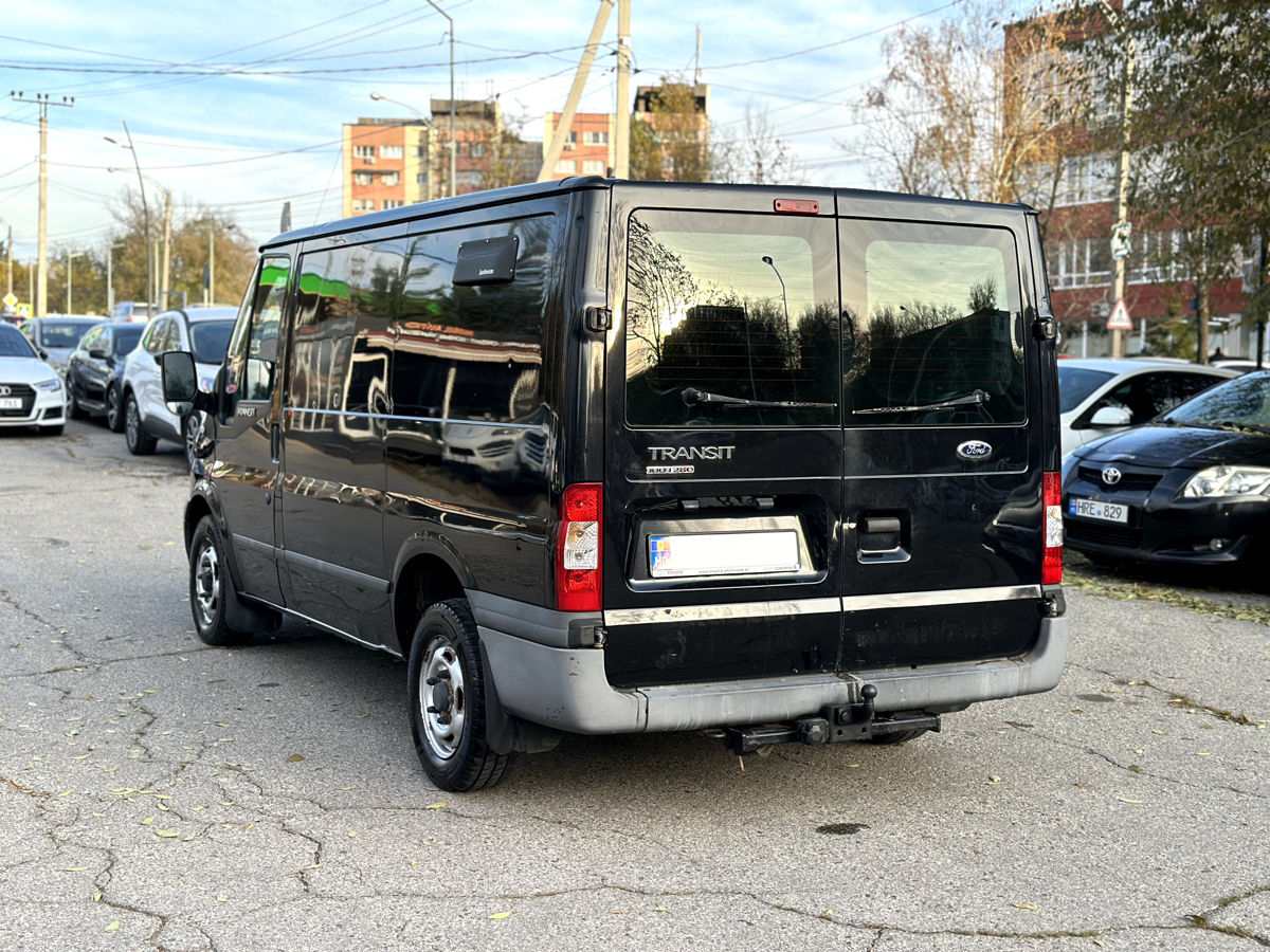 Ford Transit foto 2