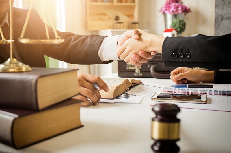 Avocat/адвокат foto 1