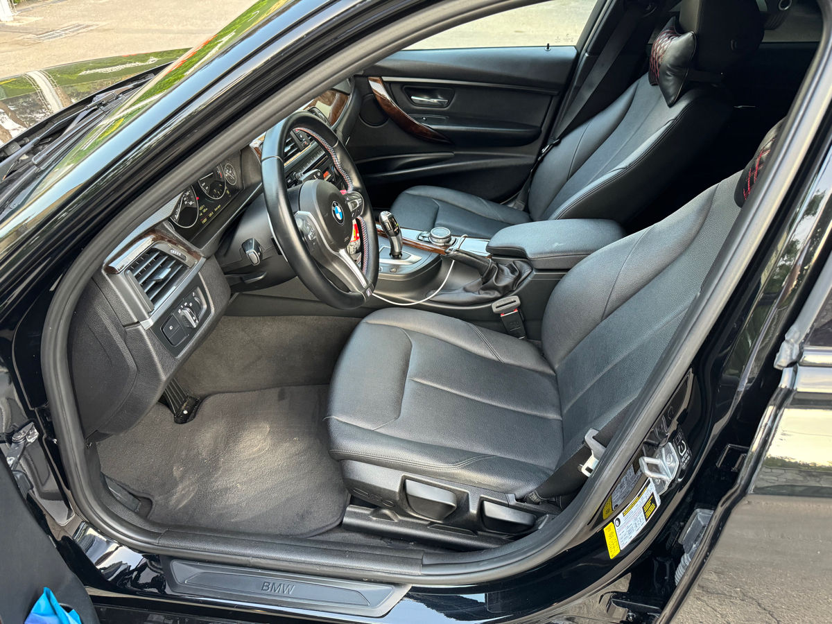 BMW 3 Series фото 9