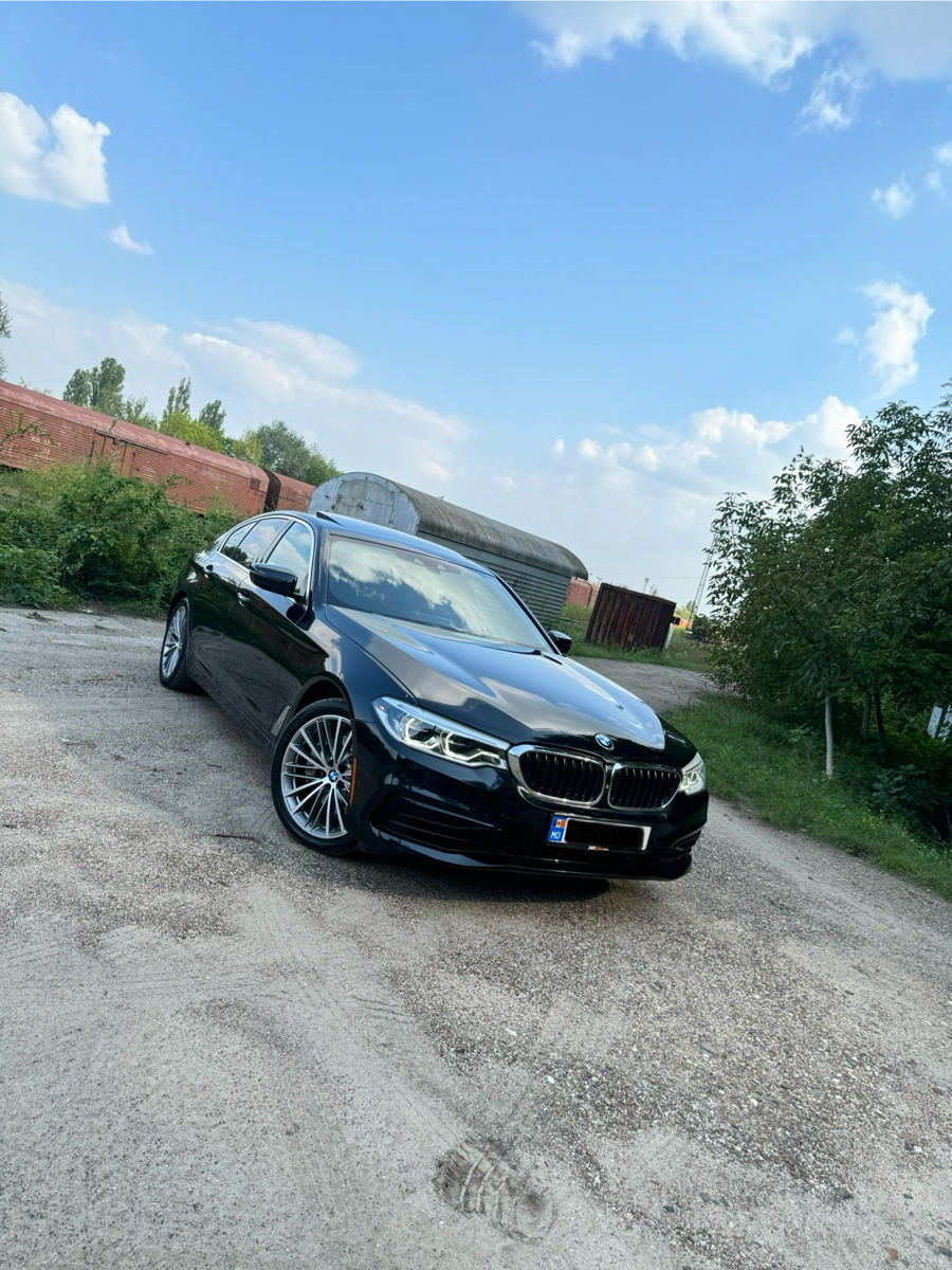 BMW 5 Series foto 3