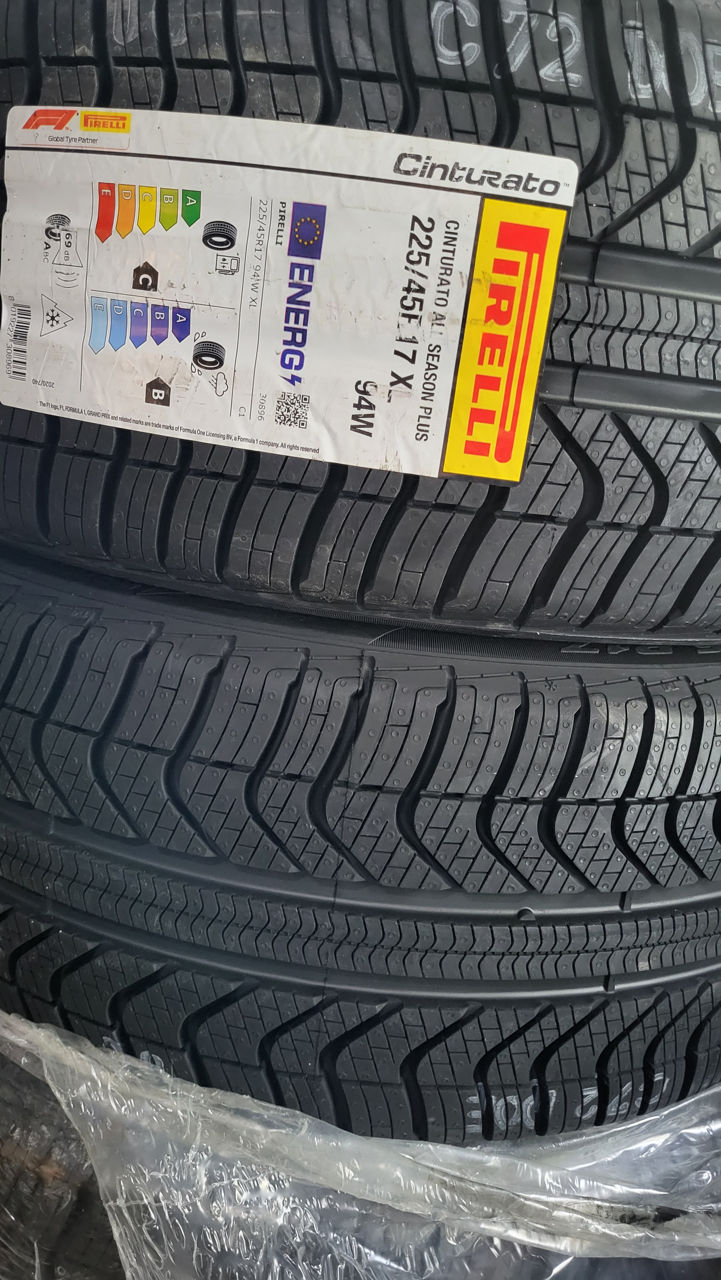 R17 225/45 pirelli foto 0