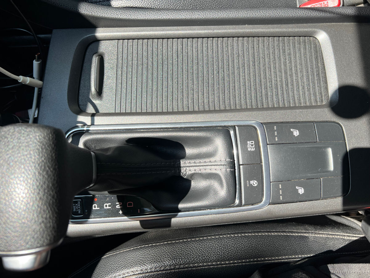 KIA K5 foto 9